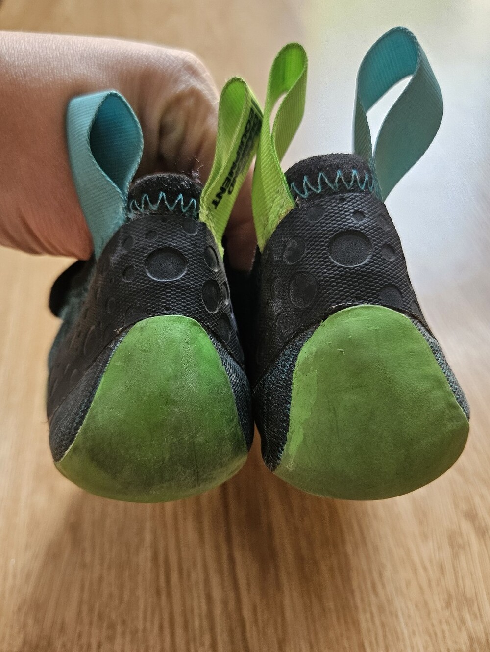 Black Diamond Momentum Green Envy Kids Climbing Shoes Boy Unisex Size 4 Kids - Picture 6 of 10
